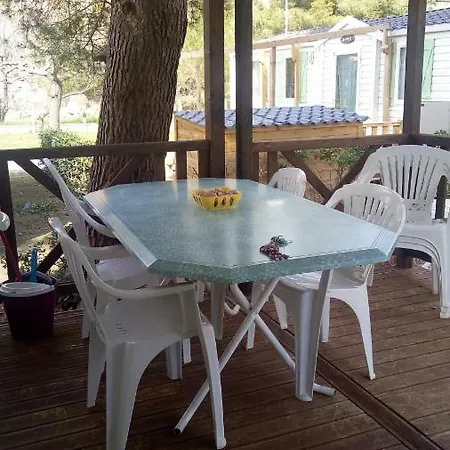 Superbe Mobilhome Campsite *